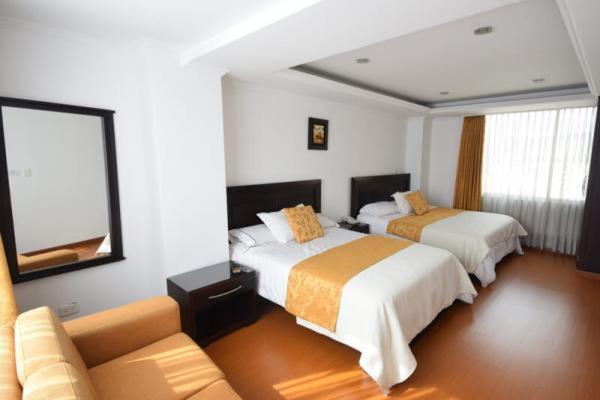 Hotel Zafiro Plaza Тунха Экстерьер фото